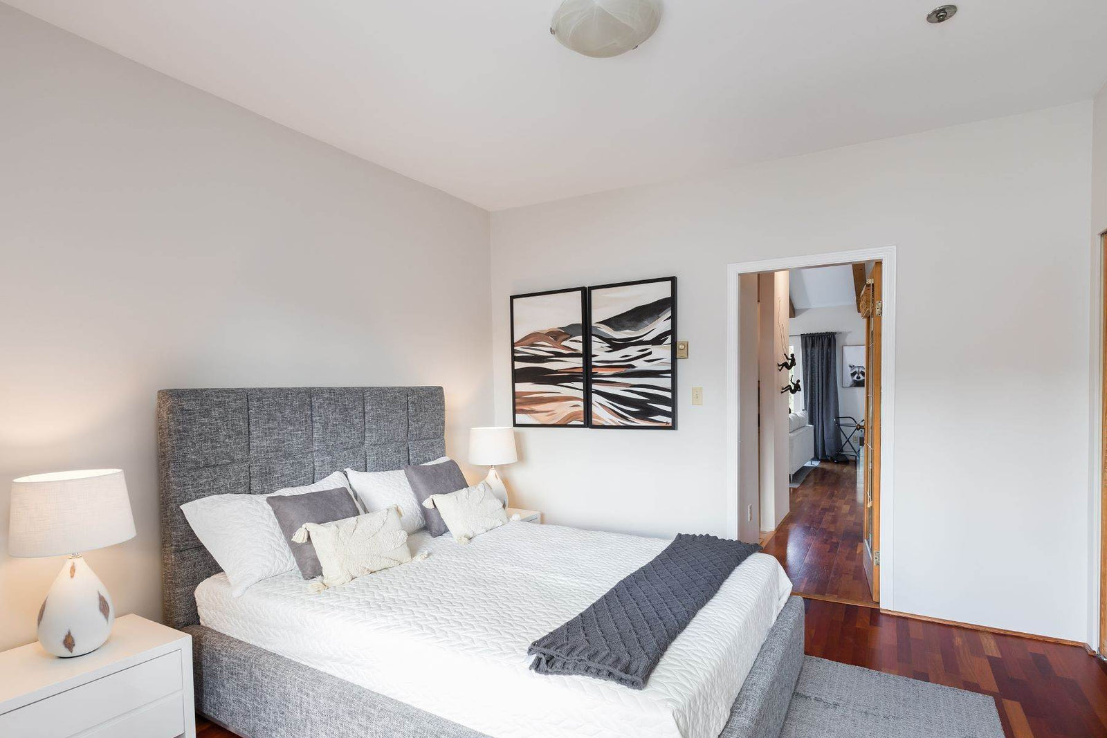 1084 West 16th Avenue Vancouver BC