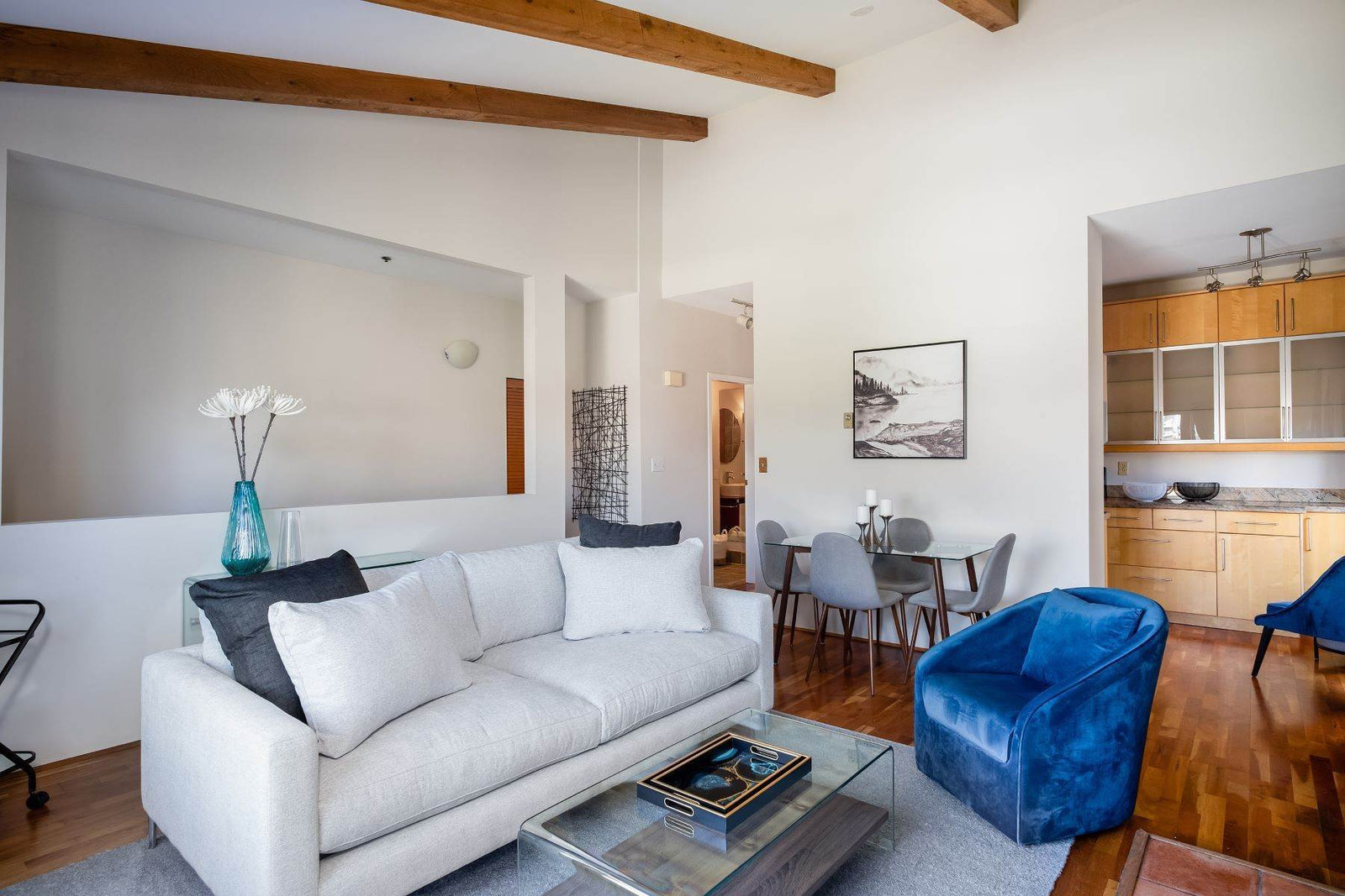 1084 West 16th Avenue Vancouver BC