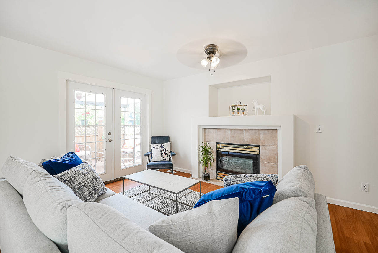 10965 155 Street Surrey BC