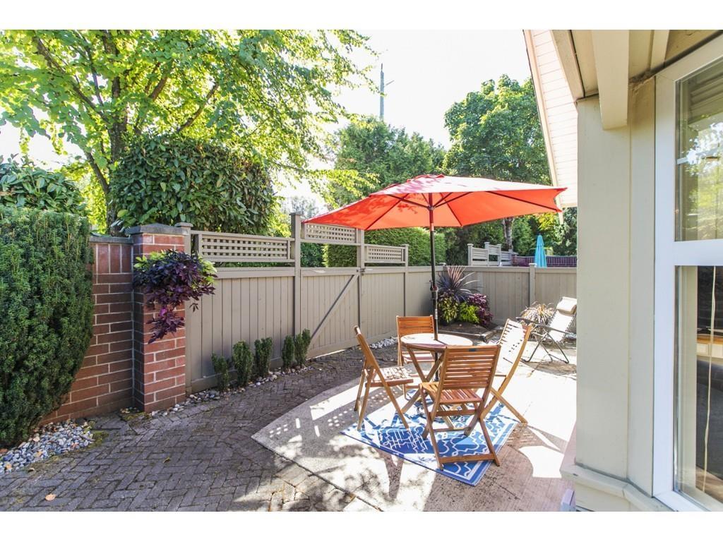 115 – 15500 Rosemary Heights Crescent Surrey BC