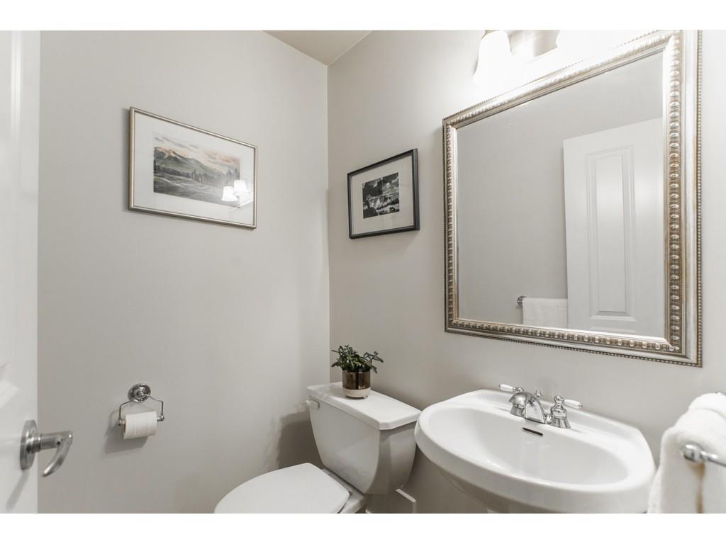 115 – 15500 Rosemary Heights Crescent Surrey BC