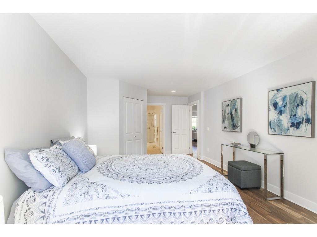 115 – 15500 Rosemary Heights Crescent Surrey BC