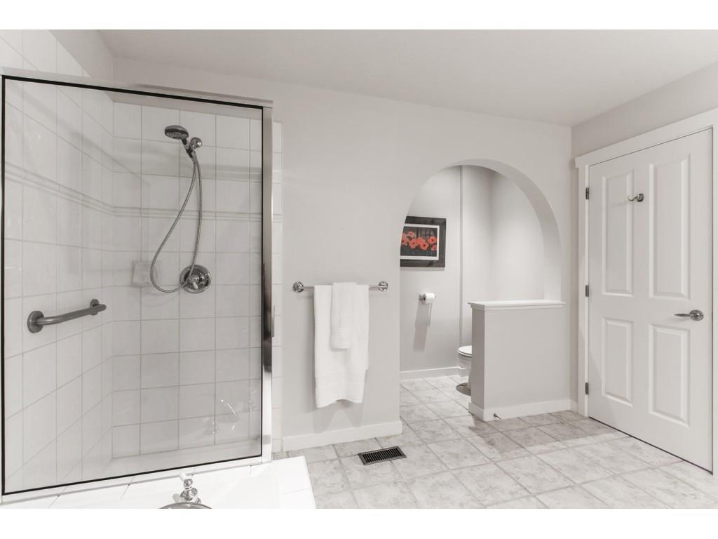 115 – 15500 Rosemary Heights Crescent Surrey BC