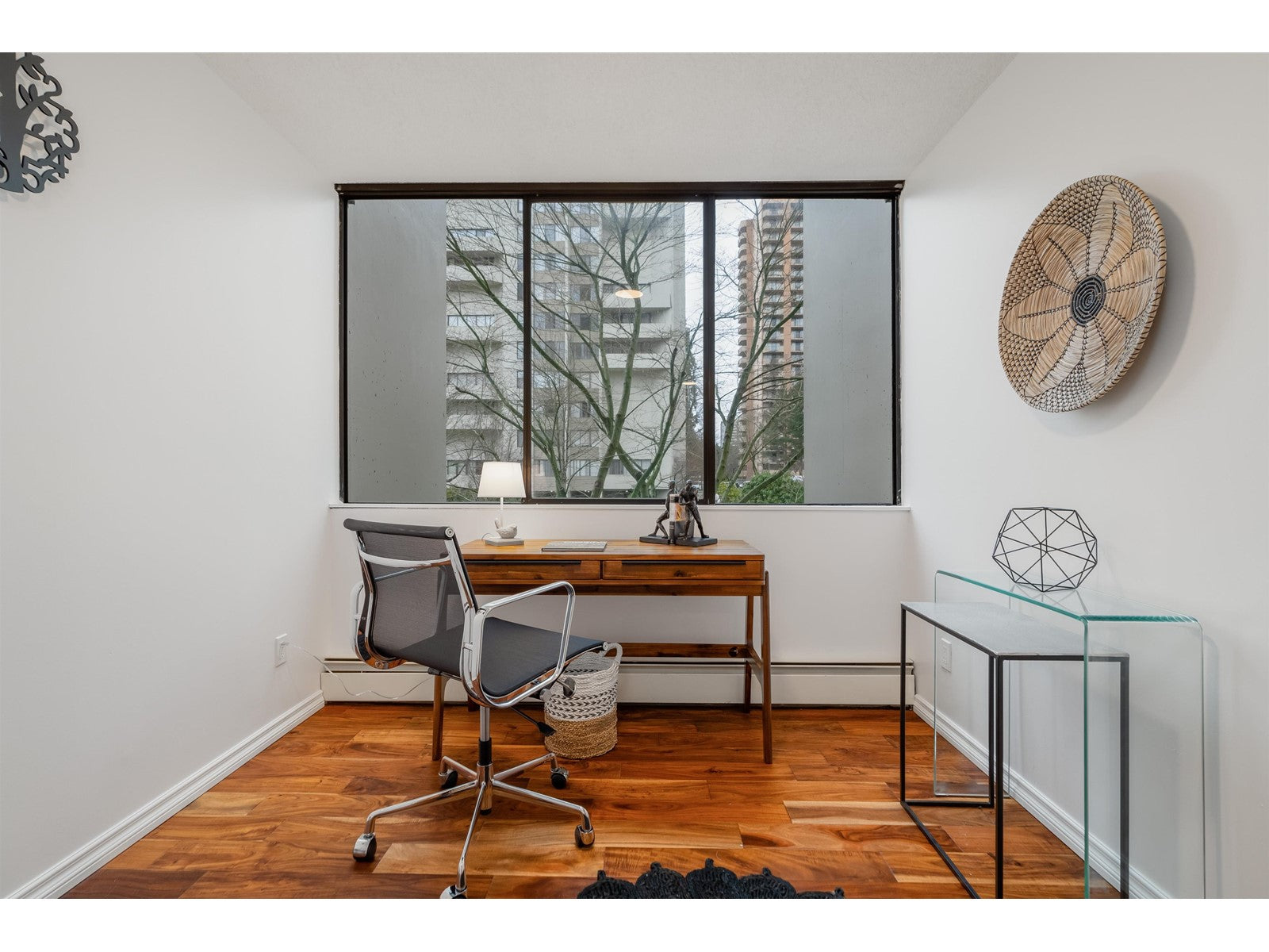 204 – 4105 Maywood Burnaby BC