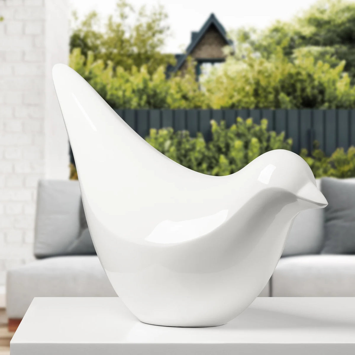 Large Finch Bird Decor - Head Down