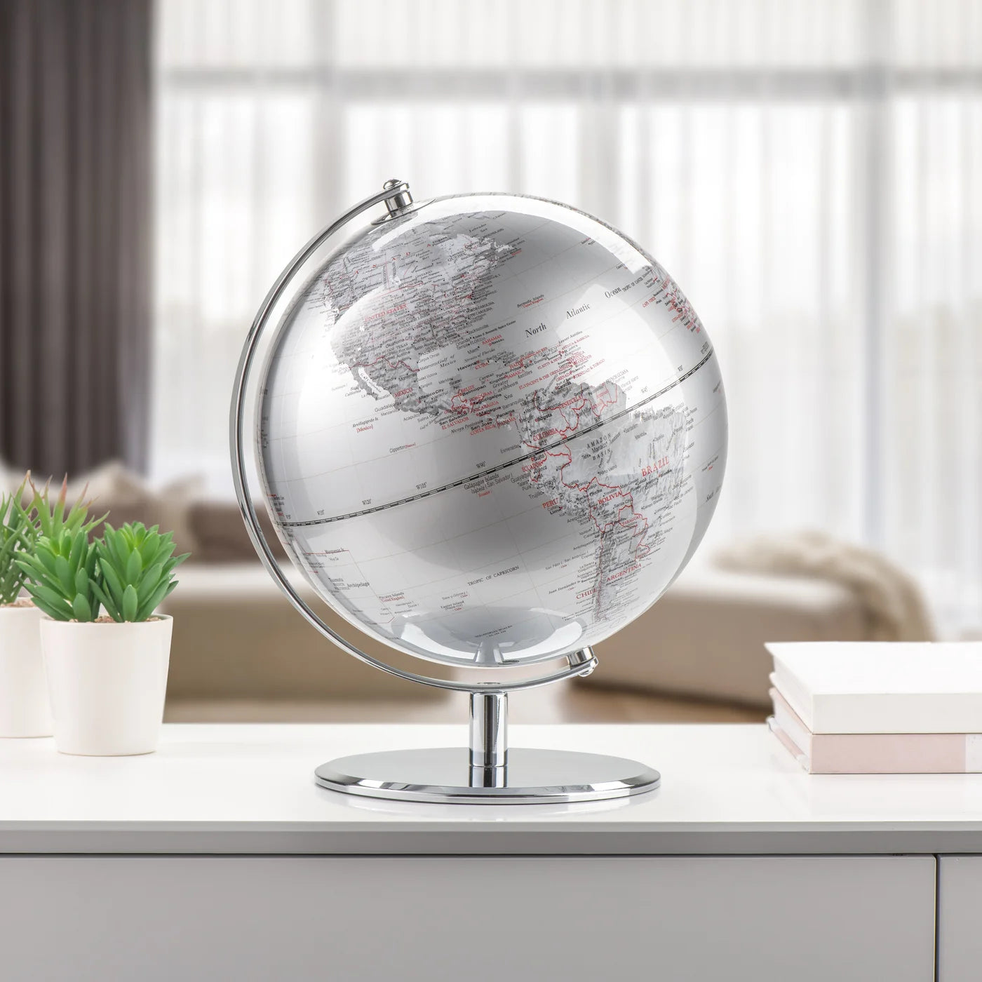 Latitude World Globe - Silver