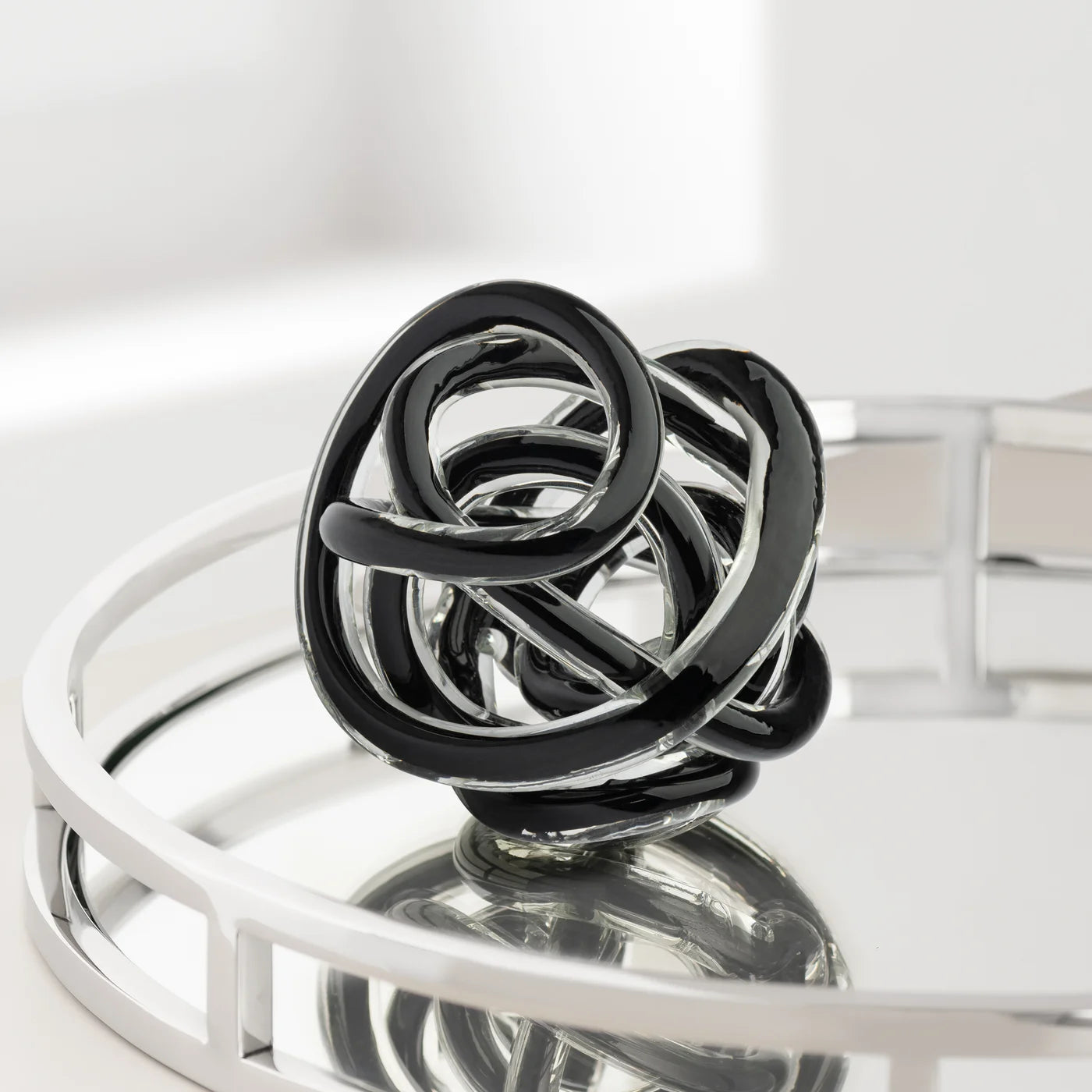 Orbit Glass Knot 4.5