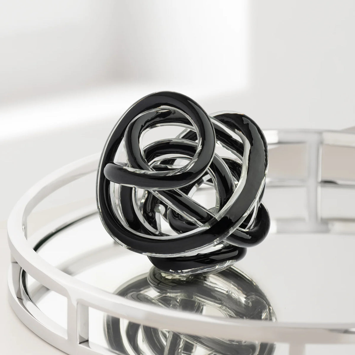 Orbit Glass Knot 4.5