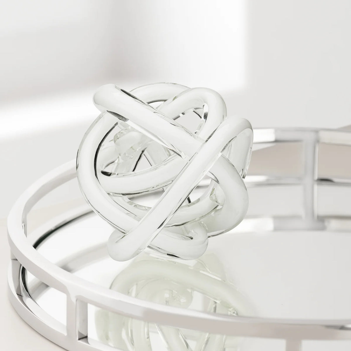 Orbit Glass Knot 4.5