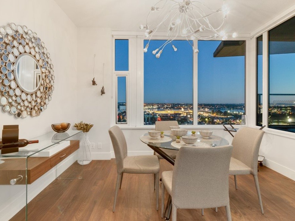 2303-1550 Fern Street North Vancouver, BC