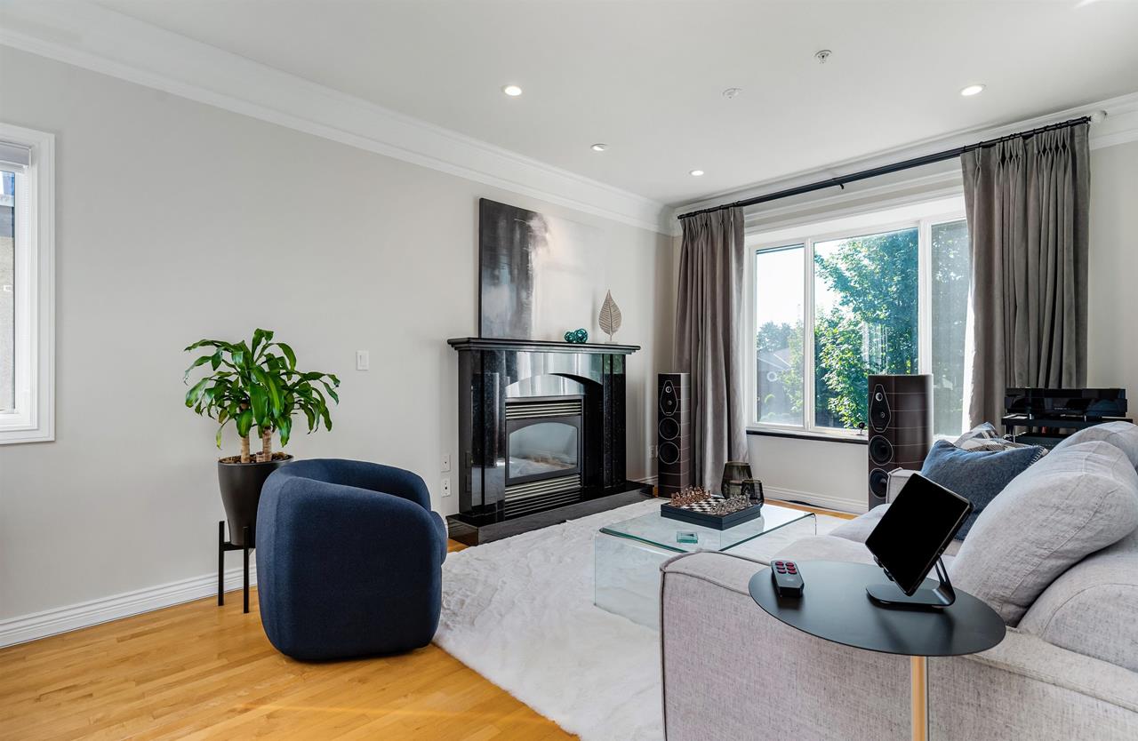 2211 East 46th Avenue Vancouver BC