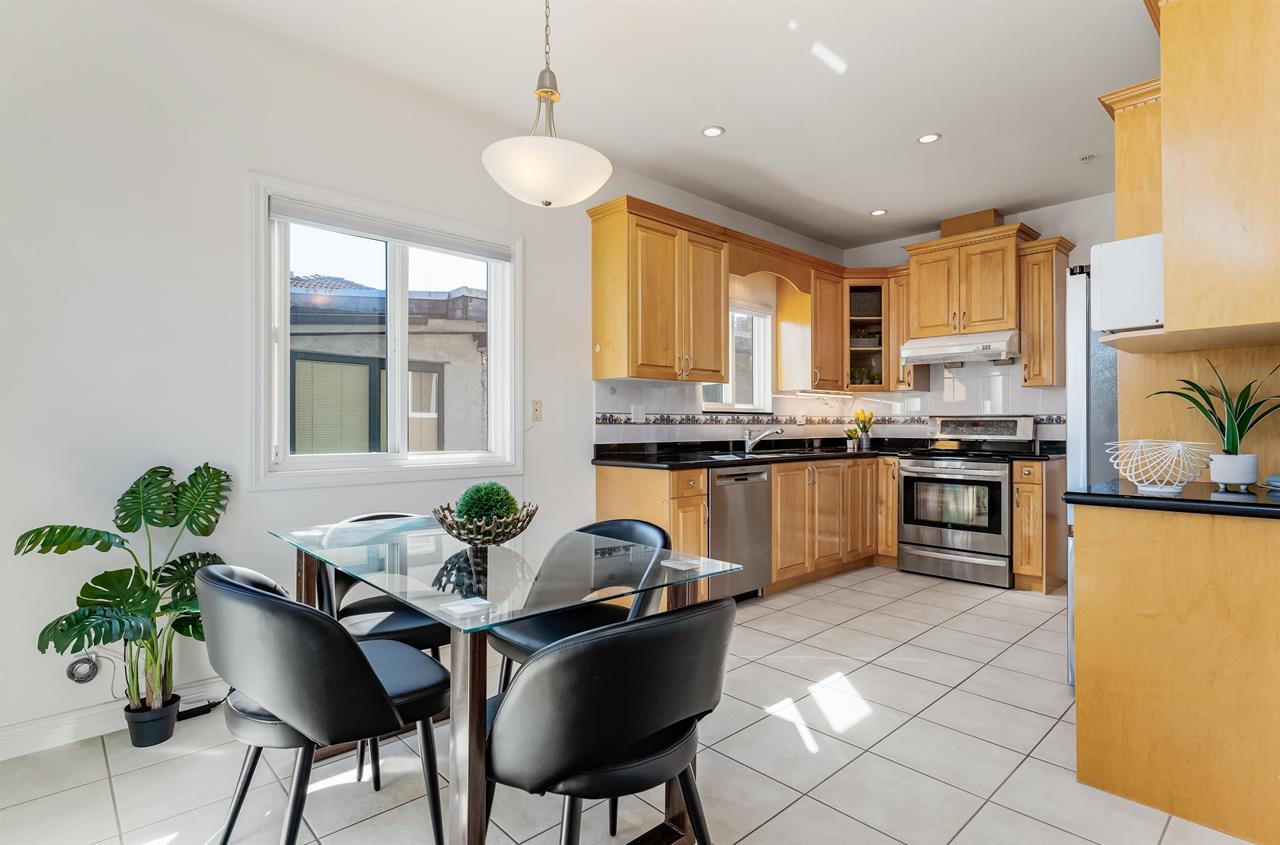 2211 East 46th Avenue Vancouver BC