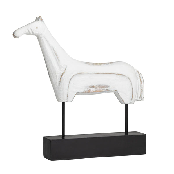Noble Horse 16.75h
