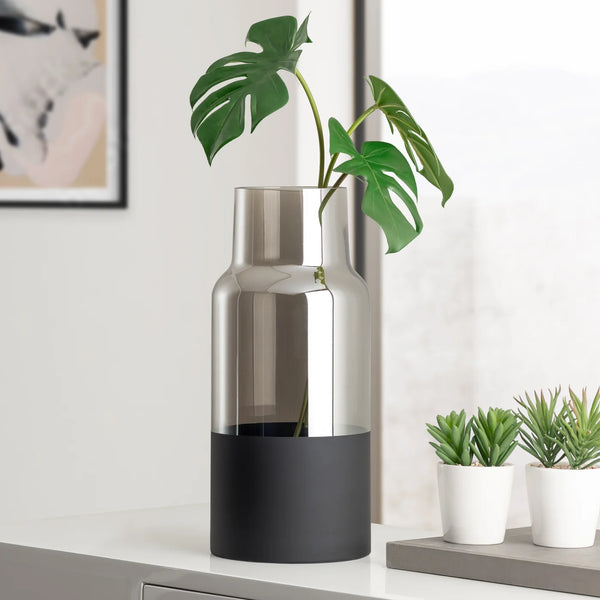 Onyx Base Smoke Glass 13.5h