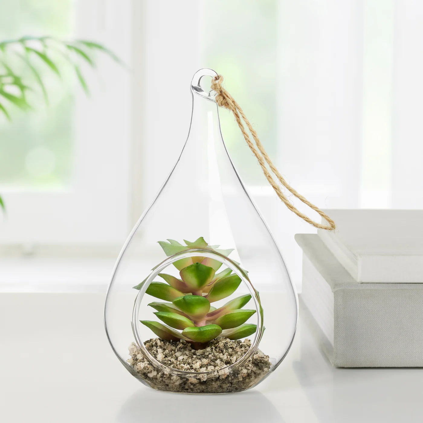 Hanging Glass 5h