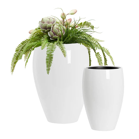Aria Polystone 2 Piece White Tapered Planters with Liners Set