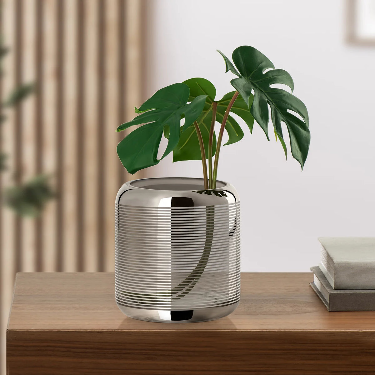 Smoke Mirror Linear Stripe 6.5h