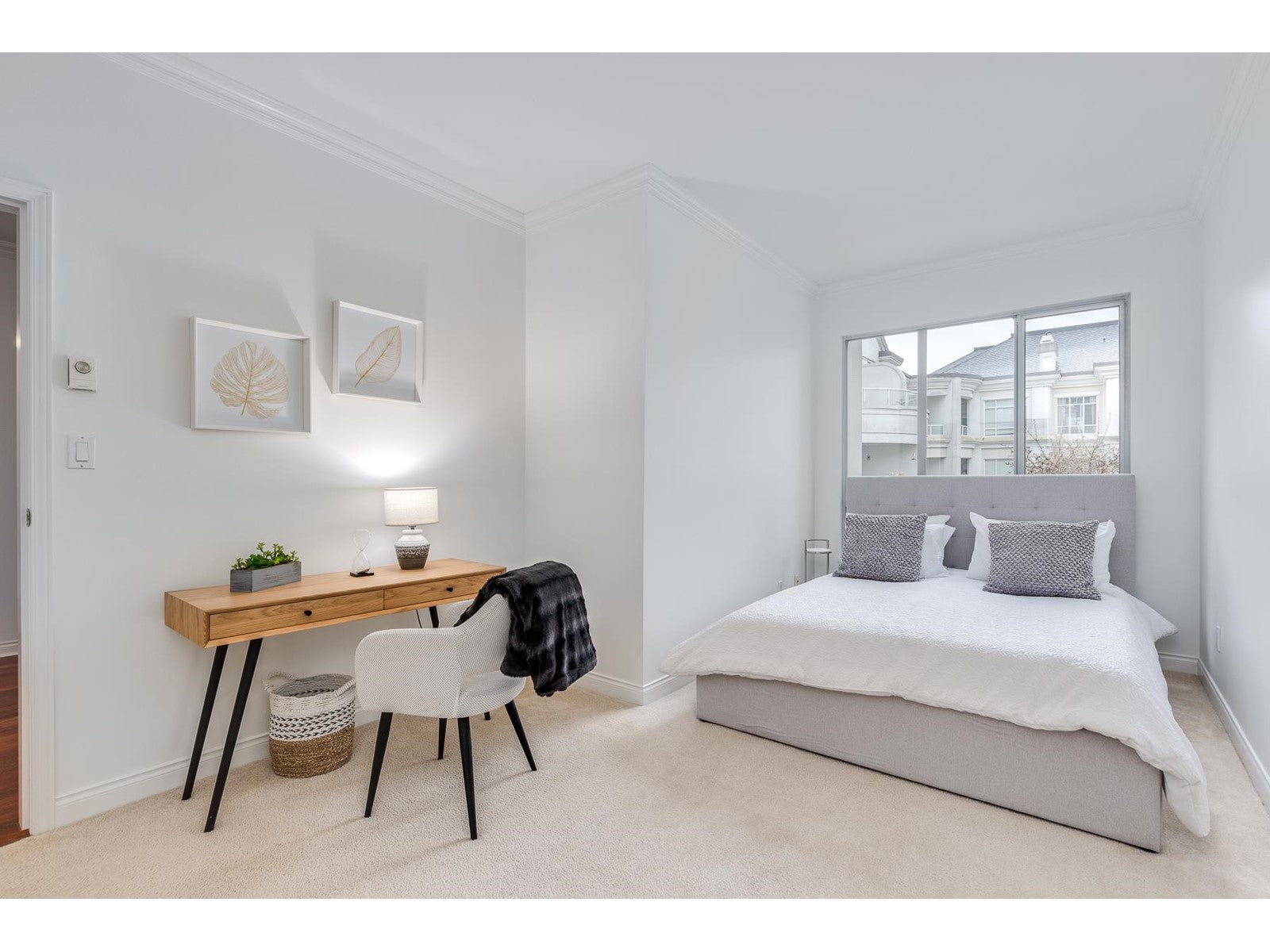 303 – 5735 Hampton Place Vancouver BC