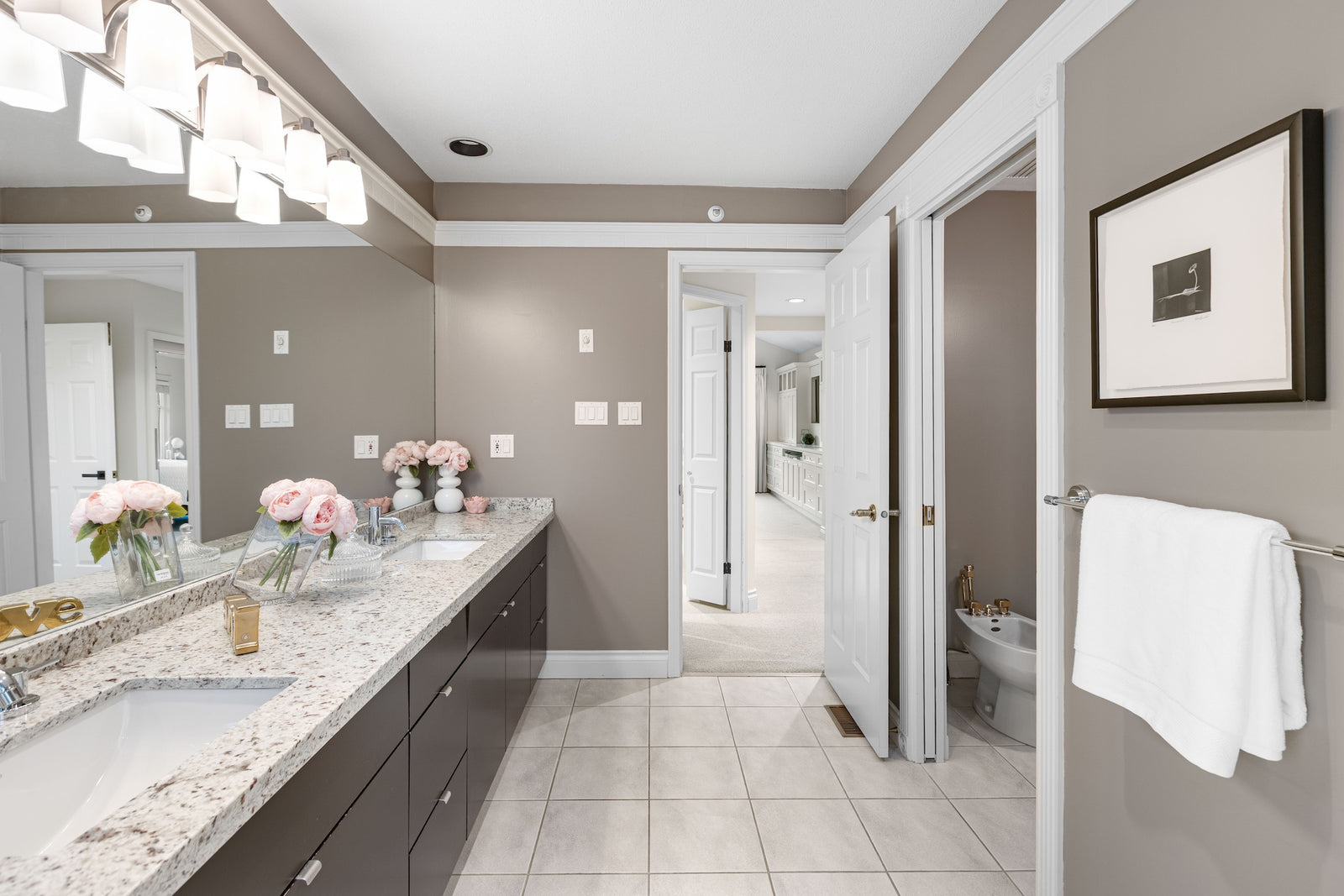 2318 Oliver Crescent