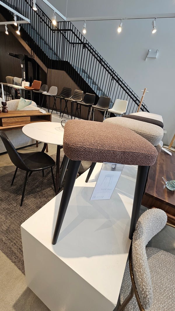 High-Density Stool – Compact & Space-Saving (Floor Model)