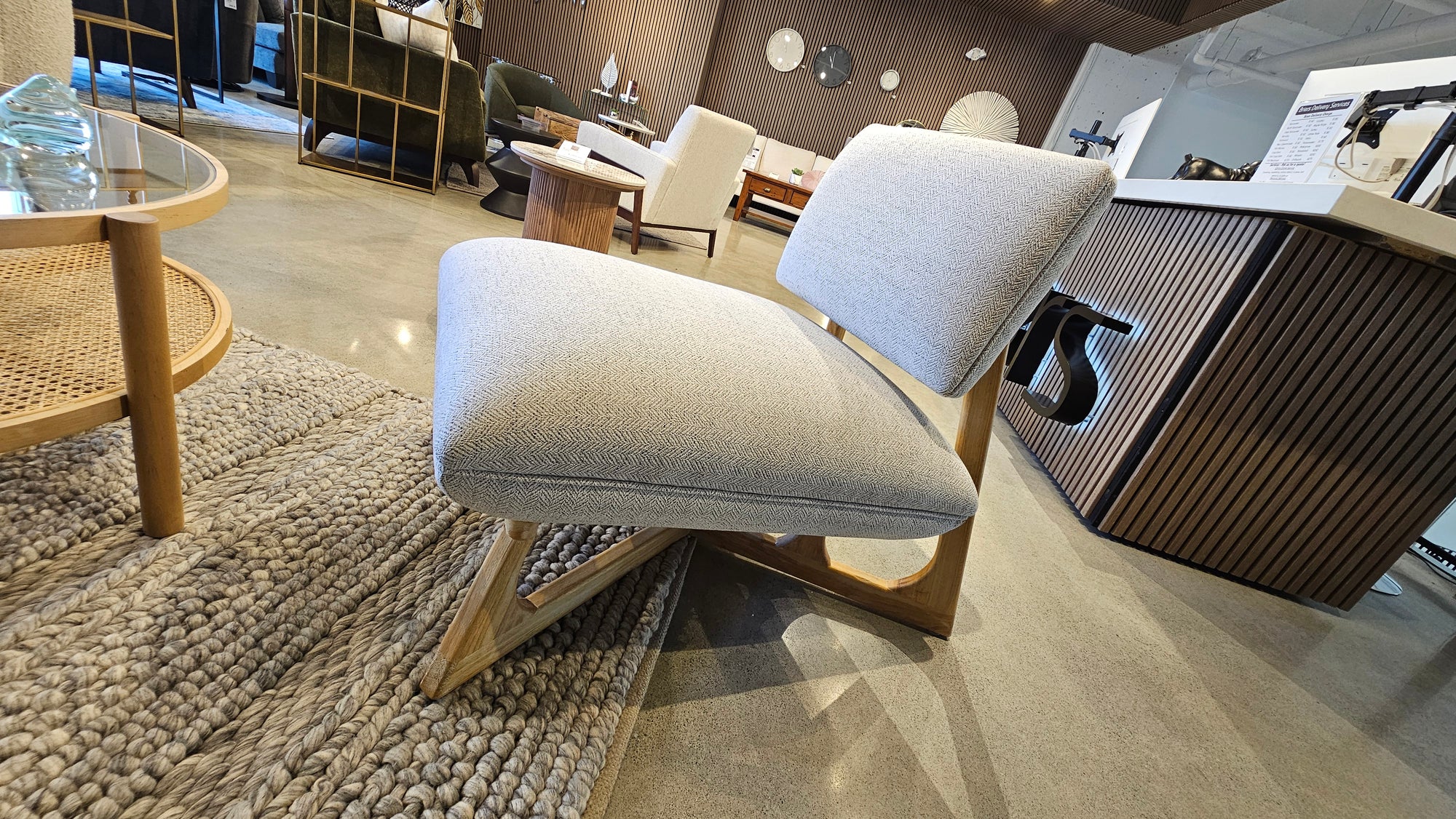 Modern Accent Chair – Majestic Pearl Fabric & Rustic Oak Base (Floor Model)