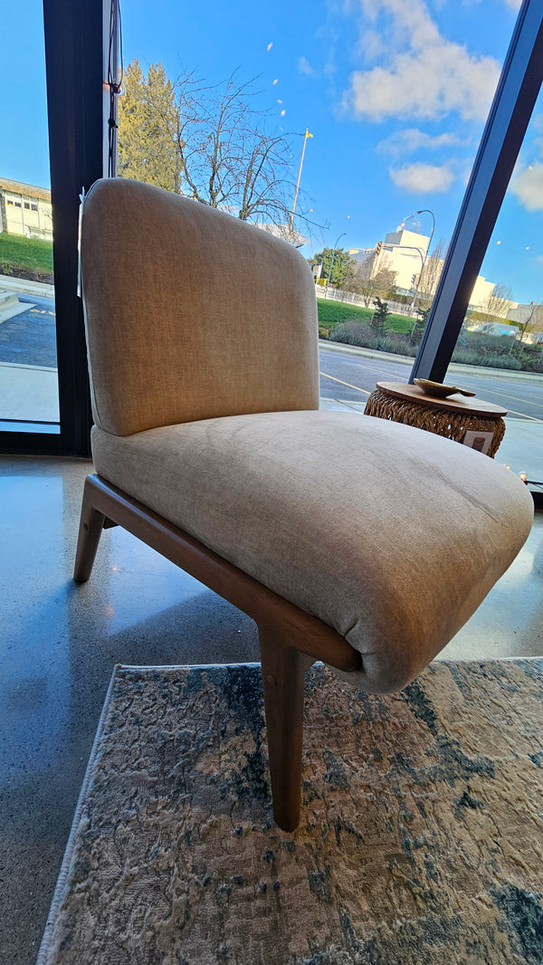 Modern Beige & Walnut Velvet Accent Chair – Ultra Plush & Cozy (Floor Model)