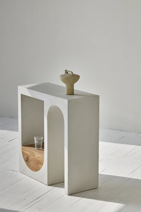 Columbus Console Table